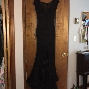 Black prom dress